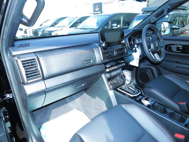 トライトン ＧＳＲ　コルトスピードリフトアップ／スーパーステンレスマフラー／電動トノカバー／新品デルタフォース１７ｉｎアルミＢＦＡＴタイヤ／純正９型スマートフォン連携ナビ・全周囲カメラ・前席シートヒーター／ＢＳＭ＆ＬＤＷ（50枚目）