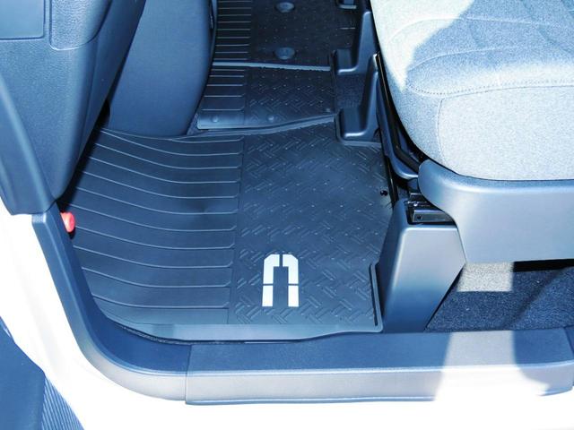 デリカミニ Ｔ　プレミアム　デリマルパッケージ　Ｇｏｏｇｌｅ搭載インフォテイメントシステムナビフルセグ・寒冷地プラスパッケージ・３Ｄ全方位カメラ・デジタルインナーミラ―・ＥＴＣ２．０・マイパイロット・リアサーキュレーター・有料色・届出済み未使用車（25枚目）