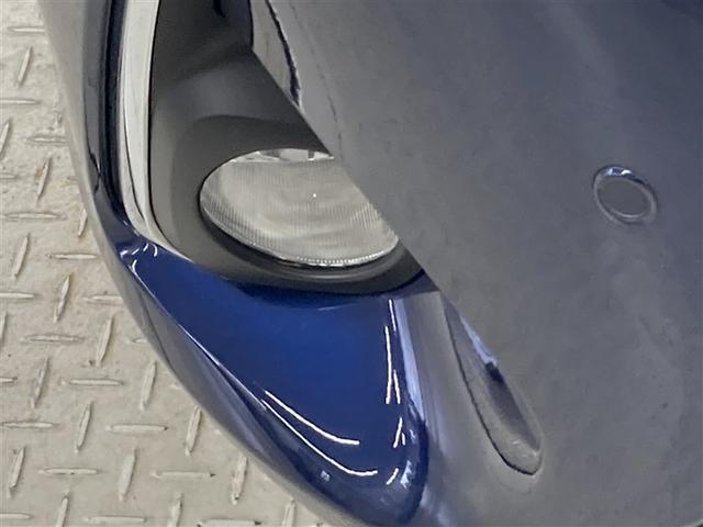 ヴィッツ ハイブリッドＦ　セーフティーエディションＩＩＩ　フルセグ　メモリーナビ　ＤＶＤ再生　バックカメラ　衝突被害軽減システム　ＥＴＣ　ＬＥＤヘッドランプ（15枚目）