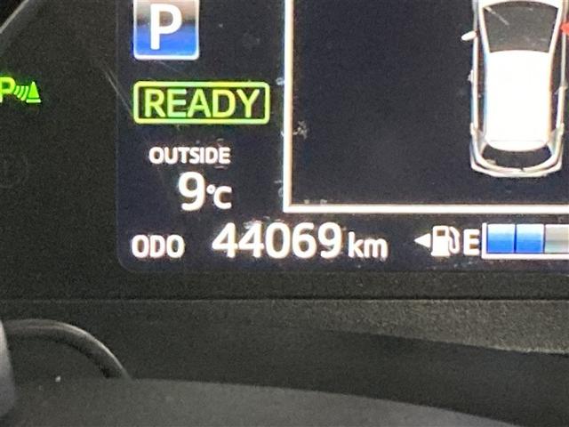 ヴィッツ ハイブリッドＦ　セーフティーエディションＩＩＩ　フルセグ　メモリーナビ　ＤＶＤ再生　バックカメラ　衝突被害軽減システム　ＥＴＣ　ＬＥＤヘッドランプ（20枚目）