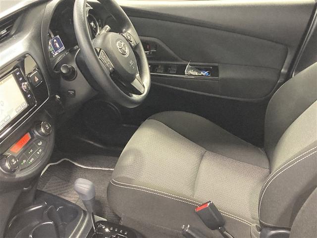 ヴィッツ ハイブリッドＦ　セーフティーエディションＩＩＩ　フルセグ　メモリーナビ　ＤＶＤ再生　バックカメラ　衝突被害軽減システム　ＥＴＣ　ＬＥＤヘッドランプ（37枚目）