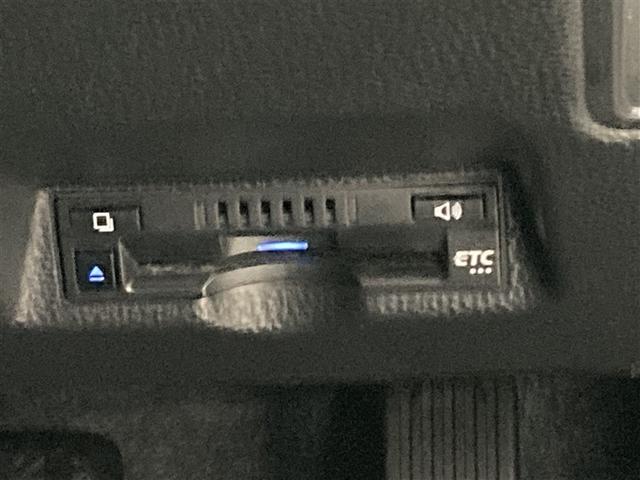 ヤリスクロス ハイブリッドG メモリーナビ DVD再生 ミュージックプレイヤー接続可 バックカメラ 衝突被害軽減システム ETC(32枚目)