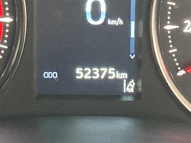 アルファード ２．５Ｓ　タイプゴールド　メモリーナビ　ＤＶＤ再生　ミュージックプレイヤー接続可　バックカメラ　衝突被害軽減システム　ＥＴＣ　ドラレコ　両側電動スライド　ＬＥＤヘッドランプ　乗車定員７人　３列シート　ワンオーナー（19枚目）