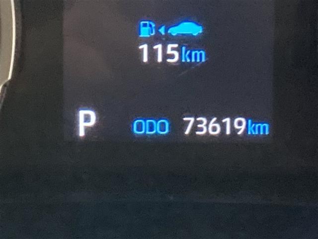 ��ڂō��o�Ă��鑬�x��������f�W�^�����[�^�[���̗p���Ă���A��������̃X�s�[�h���߂�����܂���