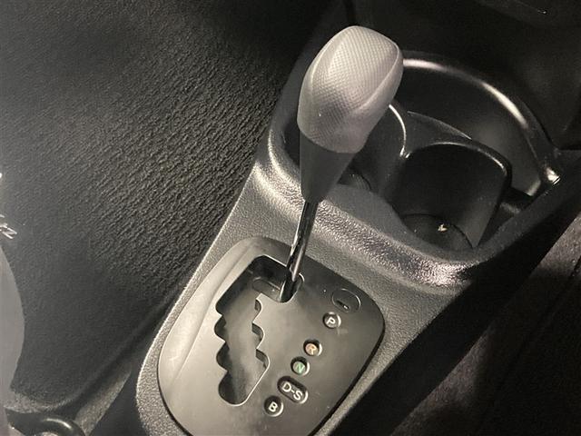 �Q�[�g���V�t�g���o�[�́A�h���C�o�[�̔�J�Ȃǂɂ��A�V�t�g�`�F���W���̑���~�X��}�����܂��B