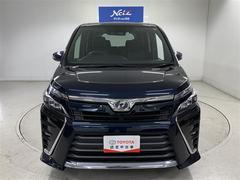 家族に優しい、そしてかっこいい、トヨタのスポーティミニバンＶＯＸＹ！！ 4