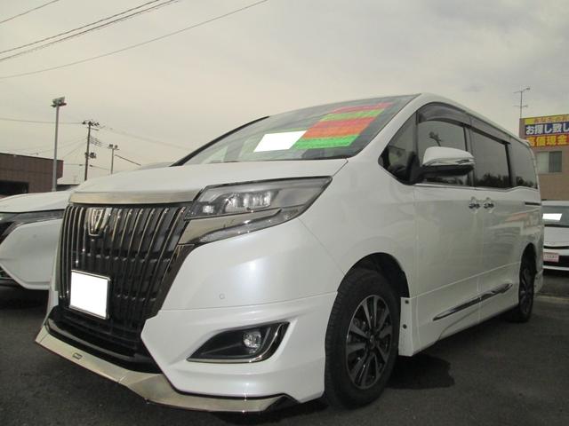 エスクァイア Ｇｉ　プレミアムパッケージ　ブラックテーラード　関東仕入れ　４ＷＤ　トヨタセーフティセンス　ハーフレザーシート　両側電動スライドドア　モデリスタフルエアロ　フルセグ対応純正１０型ナビ　純正１２．１型フリップダウンモニター　純正１５ＡＷ　スマートキー（3枚目）