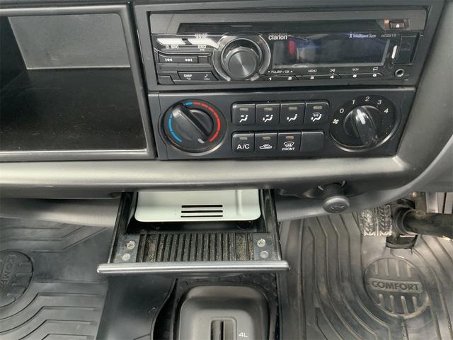 ボンゴトラック ＤＸ　４ＷＤ　ＭＴ　ワンオーナー　キーレスエントリー　エアコン　パワーウィンドウ　積載量１０００Ｋｇ（31枚目）