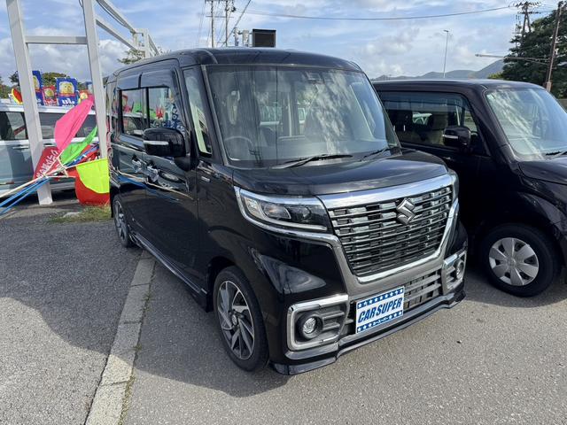 スペーシアカスタム ハイブリッドＸＳターボ　４ＷＤ　両側電動スライドドア　クリアランスソナー　オートクルーズコントロール　レーンアシスト　衝突被害軽減システム　ＬＥＤヘッドランプ　スマートキー　アイドリングストップ　電動格納ミラー　シートヒータ（2枚目）