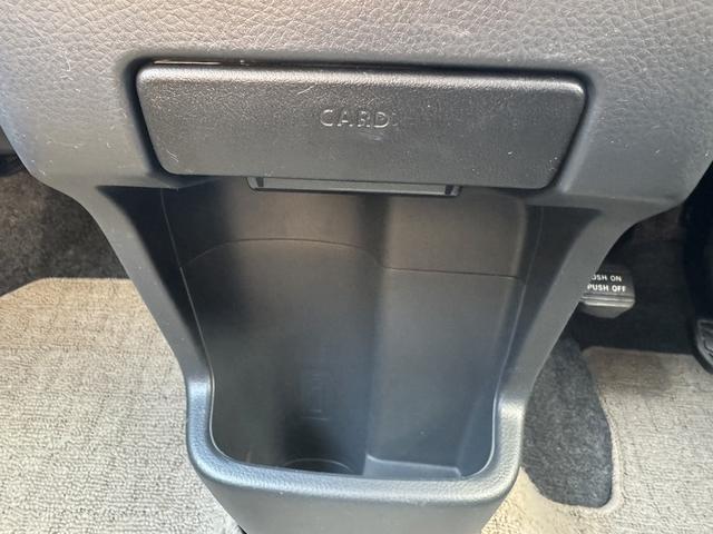 モコ Ｘ　ＦＯＵＲ　４ＷＤ　ＥＴＣ　スマートキー　電動格納ミラー　シートヒーター　ベンチシート　ＣＶＴ　盗難防止システム　ＡＢＳ　ＣＤ　ＵＳＢ　衝突安全ボディ　エアコン　パワーステアリング　パワーウィンドウ（13枚目）