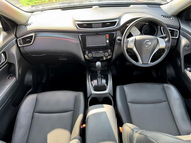 エクストレイル 20X 4WD ナビ TV オートライト アルミホイール スマートキー アイドリングストップ 電動格納ミラー シートヒーター CVT 盗難防止システム 衝突安全ボディ ミュージックプレイヤー接続可 ABS(2枚目)