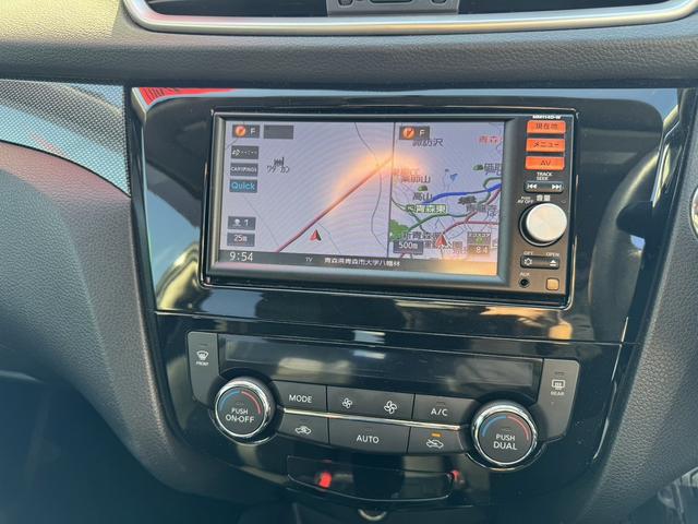 エクストレイル 20X 4WD ナビ TV オートライト アルミホイール スマートキー アイドリングストップ 電動格納ミラー シートヒーター CVT 盗難防止システム 衝突安全ボディ ミュージックプレイヤー接続可 ABS(4枚目)