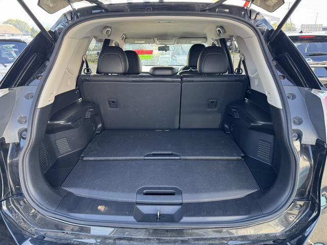 エクストレイル 20X 4WD ナビ TV オートライト アルミホイール スマートキー アイドリングストップ 電動格納ミラー シートヒーター CVT 盗難防止システム 衝突安全ボディ ミュージックプレイヤー接続可 ABS(19枚目)