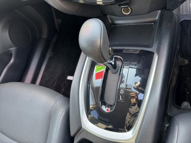 エクストレイル 20X 4WD ナビ TV オートライト アルミホイール スマートキー アイドリングストップ 電動格納ミラー シートヒーター CVT 盗難防止システム 衝突安全ボディ ミュージックプレイヤー接続可 ABS(25枚目)