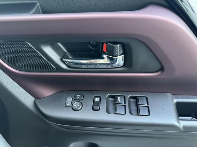 スペーシアカスタム ハイブリッドＧＳ　４ＷＤ　両側スライド・片側電動　クリアランスソナー　オートクルーズコントロール　レーンアシスト　衝突被害軽減システム　オートライト　ＬＥＤヘッドランプ　スマートキー　アイドリングストップ（14枚目）