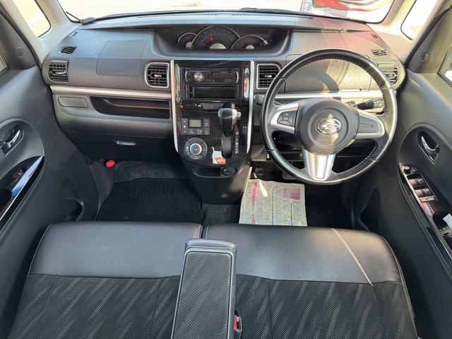 タント カスタムＲＳ　トップエディションＳＡＩＩ　４ＷＤ　両側電動スライドドア　衝突被害軽減システム　オートライト　ＬＥＤヘッドランプ　スマートキー　アイドリングストップ　電動格納ミラー　ベンチシート　ＣＶＴ　盗難防止システム　ＡＢＳ　ＥＳＣ　ＣＤ（2枚目）