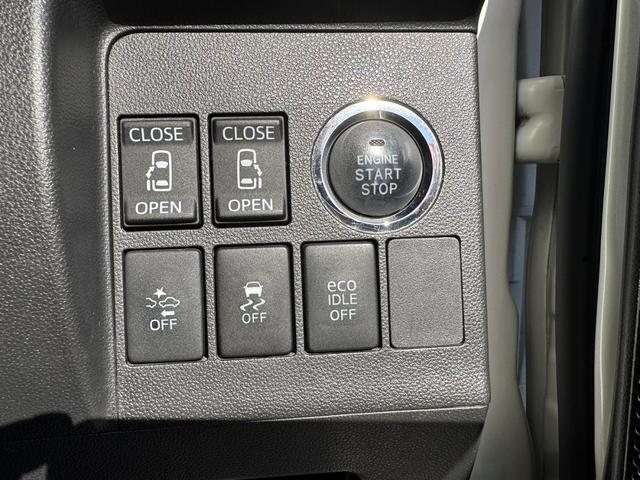 タント カスタムＲＳ　トップエディションＳＡＩＩ　４ＷＤ　両側電動スライドドア　衝突被害軽減システム　オートライト　ＬＥＤヘッドランプ　スマートキー　アイドリングストップ　電動格納ミラー　ベンチシート　ＣＶＴ　盗難防止システム　ＡＢＳ　ＥＳＣ　ＣＤ（8枚目）