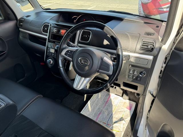 タント カスタムＲＳ　トップエディションＳＡＩＩ　４ＷＤ　両側電動スライドドア　衝突被害軽減システム　オートライト　ＬＥＤヘッドランプ　スマートキー　アイドリングストップ　電動格納ミラー　ベンチシート　ＣＶＴ　盗難防止システム　ＡＢＳ　ＥＳＣ　ＣＤ（12枚目）