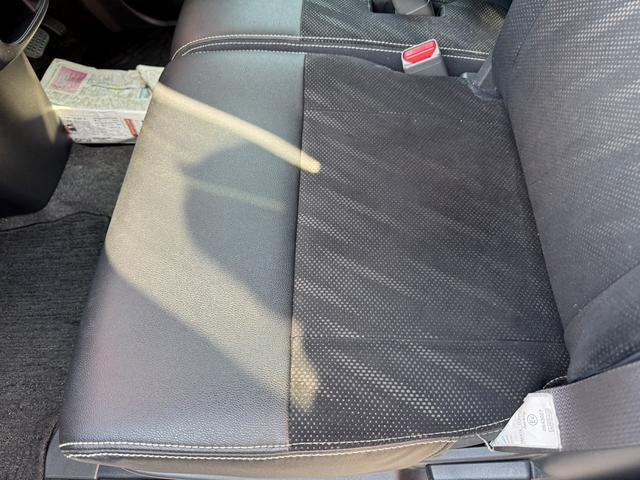 タント カスタムＲＳ　トップエディションＳＡＩＩ　４ＷＤ　両側電動スライドドア　衝突被害軽減システム　オートライト　ＬＥＤヘッドランプ　スマートキー　アイドリングストップ　電動格納ミラー　ベンチシート　ＣＶＴ　盗難防止システム　ＡＢＳ　ＥＳＣ　ＣＤ（23枚目）