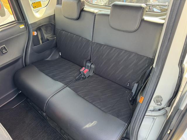 タント カスタムＲＳ　トップエディションＳＡＩＩ　４ＷＤ　両側電動スライドドア　衝突被害軽減システム　オートライト　ＬＥＤヘッドランプ　スマートキー　アイドリングストップ　電動格納ミラー　ベンチシート　ＣＶＴ　盗難防止システム　ＡＢＳ　ＥＳＣ　ＣＤ（24枚目）