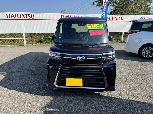 タント カスタムＸ　４ＷＤ　バックカメラ　両側電動スライドドア　クリアランスソナー　衝突被害軽減システム　オートライト　ＬＥＤヘッドランプ　スマートキー　アイドリングストップ　電動格納ミラー　シートヒーター　ベンチシート（14枚目）