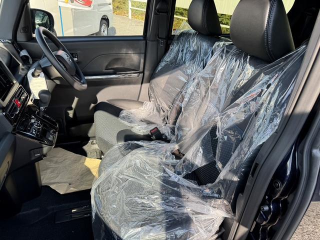 タント カスタムＸ　４ＷＤ　バックカメラ　両側電動スライドドア　クリアランスソナー　衝突被害軽減システム　オートライト　ＬＥＤヘッドランプ　スマートキー　アイドリングストップ　電動格納ミラー　シートヒーター　ベンチシート（25枚目）