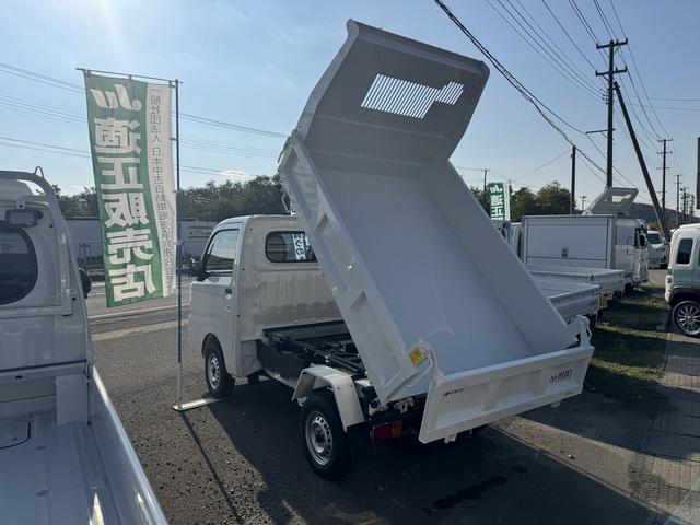 ハイゼットトラック 多目的ダンプ 4WD CVT 衝突被害軽減システム クリアランスソナー アイドリングストップ オートライト ESC エアコン(5枚目)