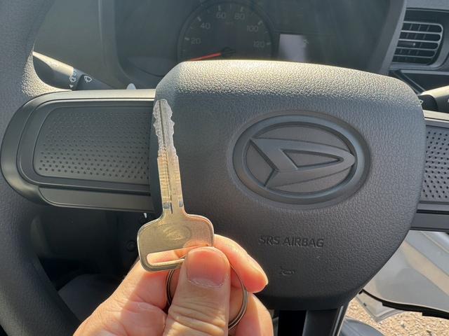 ハイゼットトラック 多目的ダンプ 4WD CVT 衝突被害軽減システム クリアランスソナー アイドリングストップ オートライト ESC エアコン(13枚目)