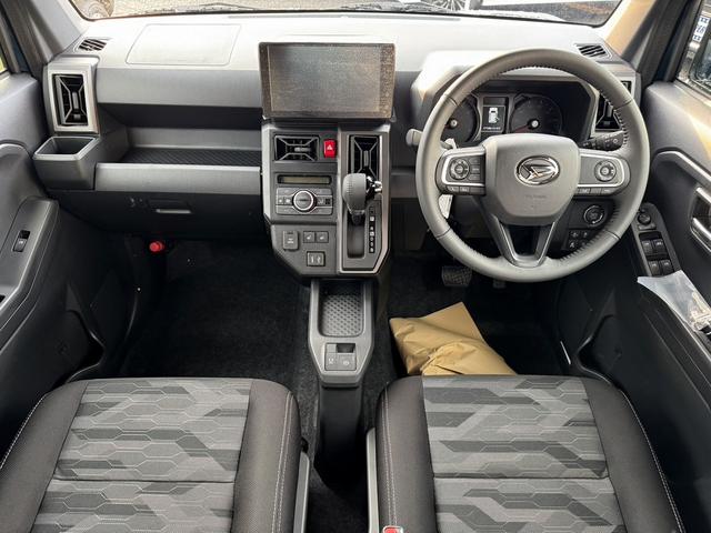 タフト Ｇ　クロムベンチャー　ディスプレイオーディオ　４ＷＤ　ＴＶ　クリアランスソナー　オートクルーズコントロール　衝突被害軽減システム　ＬＥＤヘッドランプ　ヘッドライトウォッシャー　電動格納ミラー　シートヒーター（5枚目）