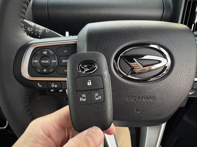 タント カスタムRS ディスプレイオーディオ 4WD 両側電動スライドドア クリアランスソナー 衝突被害軽減システム オートライト LEDヘッドランプ シートヒーター ベンチシート CVT 盗難防止システム ABS(7枚目)