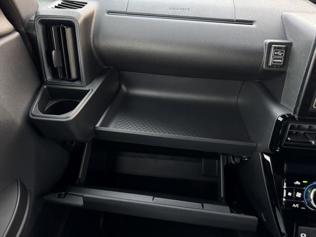 タント カスタムRS ディスプレイオーディオ 4WD 両側電動スライドドア クリアランスソナー 衝突被害軽減システム オートライト LEDヘッドランプ シートヒーター ベンチシート CVT 盗難防止システム ABS(27枚目)