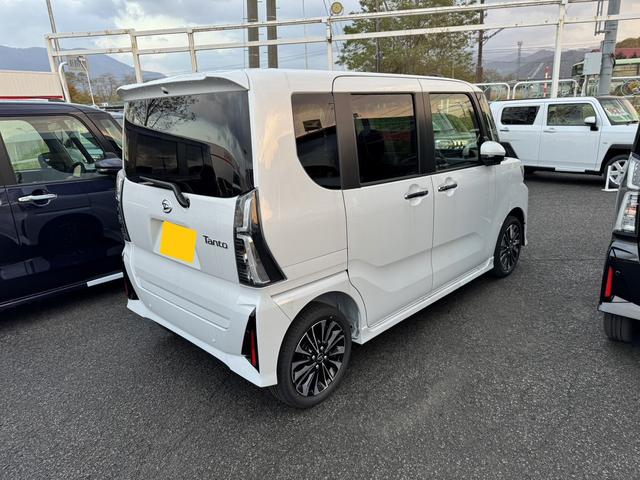 タント カスタムRSリミテッド ディスプレイオーディオ 4WD ETC 両側電動スライドドア クリアランスソナー オートクルーズコントロール 衝突被害軽減システム オートライト LEDヘッドランプ シートヒーター ベンチシート(17枚目)