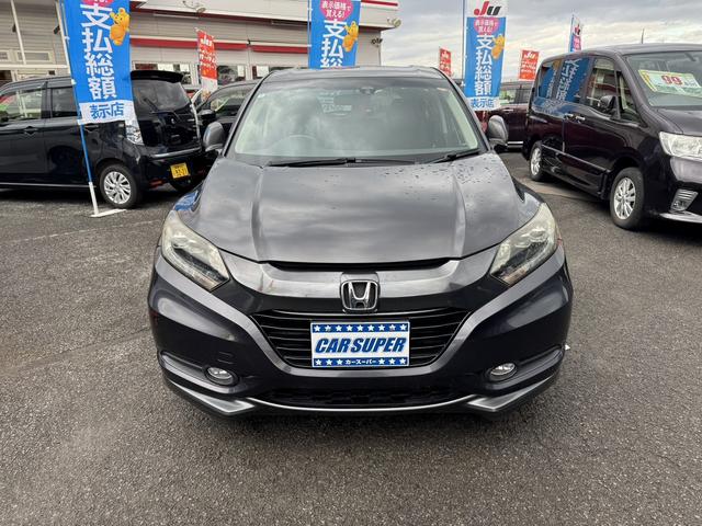 ヴェゼル ハイブリッドＸ　社外ナビ　シートヒーター　１６インチアルミホイール　エンジンプッシュスタート４ＷＤ　オートクルーズコントロール　衝突被害軽減システム　オートライト　ＬＥＤヘッドランプ　ＡＴ　盗難防止システム（2枚目）