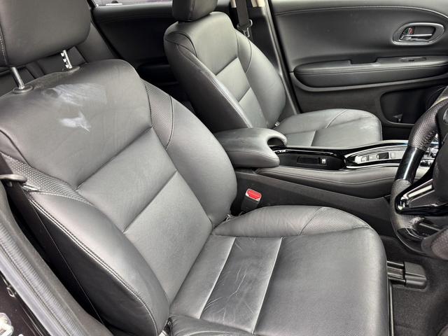 ヴェゼル ハイブリッドＸ　社外ナビ　シートヒーター　１６インチアルミホイール　エンジンプッシュスタート４ＷＤ　オートクルーズコントロール　衝突被害軽減システム　オートライト　ＬＥＤヘッドランプ　ＡＴ　盗難防止システム（26枚目）