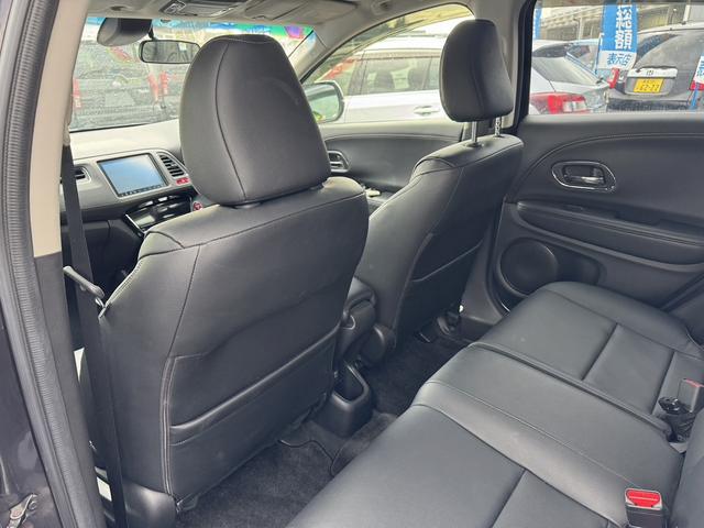 ヴェゼル ハイブリッドＸ　社外ナビ　シートヒーター　１６インチアルミホイール　エンジンプッシュスタート４ＷＤ　オートクルーズコントロール　衝突被害軽減システム　オートライト　ＬＥＤヘッドランプ　ＡＴ　盗難防止システム（29枚目）