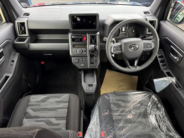 タフト Ｇ　クロムベンチャー　４ＷＤ　クリアランスソナー　オートクルーズコントロール　レーンアシスト　衝突被害軽減システム　オートライト　ＬＥＤヘッドランプ　ヘッドライトウォッシャー　スマートキー　アイドリングストップ（4枚目）