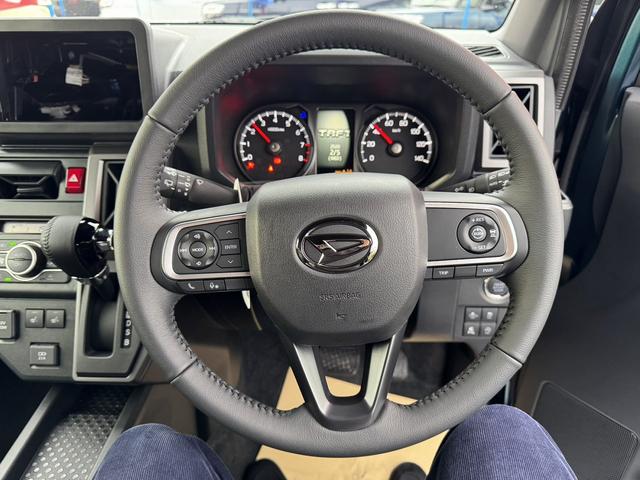 タフト Ｇ　クロムベンチャー　４ＷＤ　クリアランスソナー　オートクルーズコントロール　レーンアシスト　衝突被害軽減システム　オートライト　ＬＥＤヘッドランプ　ヘッドライトウォッシャー　スマートキー　アイドリングストップ（5枚目）