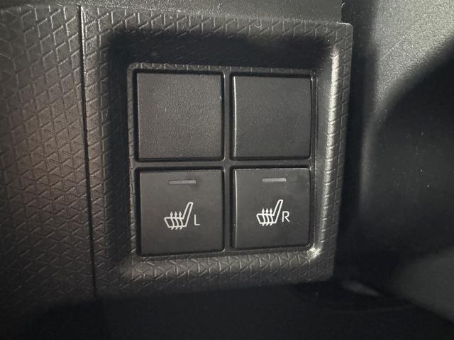 タント Ｘスペシャル　純正ディスプレイオーディオ付　４ＷＤ　バックカメラ　両側スライドドア　クリアランスソナー　衝突被害軽減システム　ＬＥＤヘッドランプ　スマートキー　シートヒーター　ベンチシート　ＣＶＴ（11枚目）