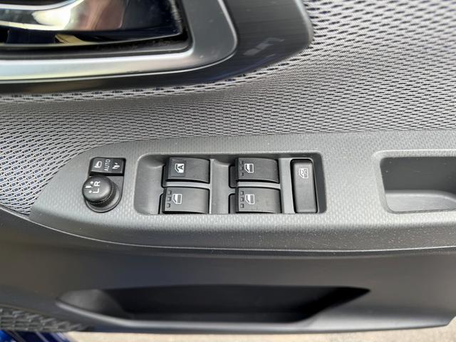 ムーヴ カスタム　Ｘ　ＳＡ　４ＷＤ　ナビ　衝突被害軽減システム　オートライト　ＬＥＤヘッドランプ　スマートキー　アイドリングストップ　電動格納ミラー　ベンチシート　ＣＶＴ　盗難防止システム　ＡＢＳ　ＥＳＣ　アルミホイール（11枚目）