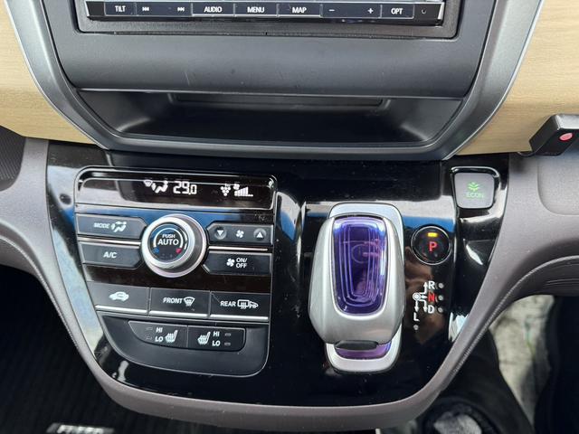 フリードハイブリッド ハイブリッド・Ｇホンダセンシング　４ＷＤ　ＥＴＣ　バックカメラ　オートクルーズコントロール　レーンアシスト　衝突被害軽減システム　両側電動スライドドア　オートライト　ＬＥＤヘッドランプ　スマートキー　電動格納ミラー　シートヒーター（6枚目）