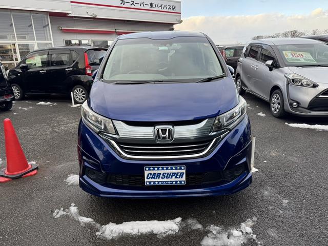 フリードハイブリッド ハイブリッド・Ｇホンダセンシング　４ＷＤ　ＥＴＣ　バックカメラ　オートクルーズコントロール　レーンアシスト　衝突被害軽減システム　両側電動スライドドア　オートライト　ＬＥＤヘッドランプ　スマートキー　電動格納ミラー　シートヒーター（15枚目）