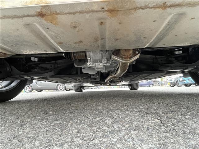 ＭＡＺＤＡ３ファストバック １５Ｓ　ブラックトーンエディション　ワンオーナー／４ＷＤ／フルセグ／全周囲カメラ／パーキングセンサー／車線逸脱警報／ブラインドスポットモニター／レーンキープアシスト／プリクラッシュブレーキ／クルーズコントロール／冬タイヤ積込（ＶＲＸ３）（35枚目）