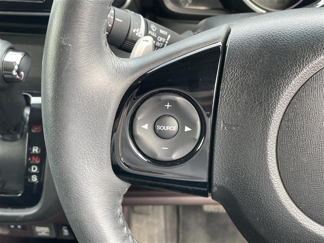 Ｎ－ＯＮＥ プレミアム　ツアラー　４ＷＤ／ワンオーナー／社外ディスプレイオーディオ／ＣＤ／ＤＶＤ／ＵＳＢ／ＡＵＸ／純正１５ＡＷ／純正フロアマット／シートヒーター／エアーシート／ベンチシート／オートライト／フォグランプ／クルコン／ＥＴＣ（10枚目）