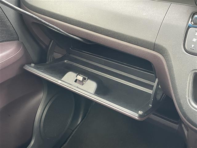 Ｎ－ＯＮＥ プレミアム　ツアラー　４ＷＤ／ワンオーナー／社外ディスプレイオーディオ／ＣＤ／ＤＶＤ／ＵＳＢ／ＡＵＸ／純正１５ＡＷ／純正フロアマット／シートヒーター／エアーシート／ベンチシート／オートライト／フォグランプ／クルコン／ＥＴＣ（29枚目）