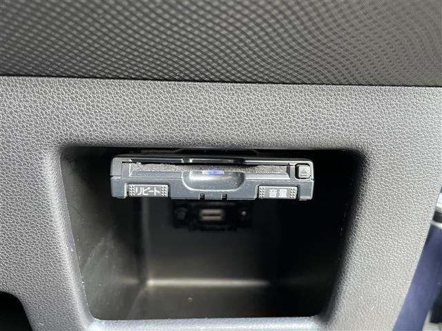 ルクラカスタム Ｒ　４ＷＤ／社外メモリナビ／フルセグＴＶ／ＡＭ／ＦＭ／ＣＤ／ＤＶＤ／ＢＴ／フォグランプ／純正１４ＡＷ／純正フロアマット／ＥＴＣ／室内イルミネーション仕様／冬タイヤ積み込み有／保証書（14枚目）