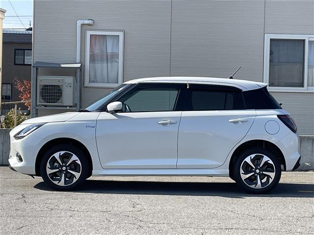 スイフト ハイブリッドＭＺ　４ＷＤ／ワンオーナー／純正メモリナビ／フルセグＴＶ／ＡＭ／ＦＭ／ＣＤ／ＢＴ／ＵＳＢ／純正１６ＡＷ／純正フロアマット／シートヒーター／フォグランプ／オートライト／コーナーセンサー／アイドリングストップ（6枚目）