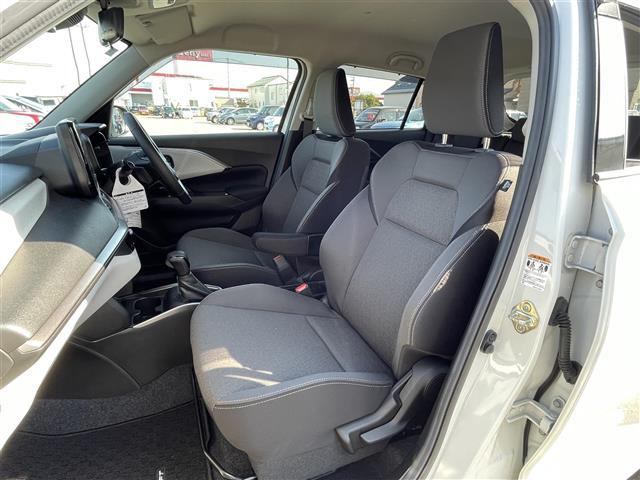 スイフト ハイブリッドＭＺ　４ＷＤ／ワンオーナー／純正メモリナビ／フルセグＴＶ／ＡＭ／ＦＭ／ＣＤ／ＢＴ／ＵＳＢ／純正１６ＡＷ／純正フロアマット／シートヒーター／フォグランプ／オートライト／コーナーセンサー／アイドリングストップ（25枚目）