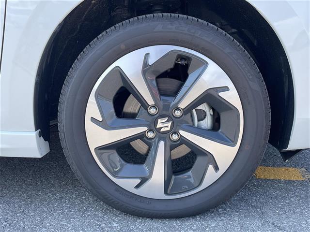 スイフト ハイブリッドＭＺ　４ＷＤ／ワンオーナー／純正メモリナビ／フルセグＴＶ／ＡＭ／ＦＭ／ＣＤ／ＢＴ／ＵＳＢ／純正１６ＡＷ／純正フロアマット／シートヒーター／フォグランプ／オートライト／コーナーセンサー／アイドリングストップ（34枚目）