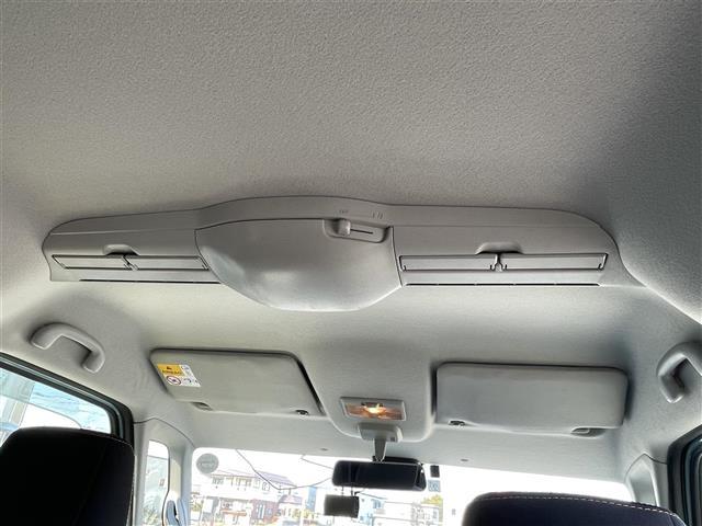 スペーシアギア ハイブリッドXZ ワンオーナー/4WD/社外オーディオ/両側パワースライドドア/パーキングセンサー/車線逸脱防止/衝突軽減ブレーキ/横滑り防止/純正LEDヘッドライト/フォグランプ/シートヒーター/ETC/取説/保証書(31枚目)