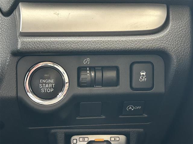 インプレッサスポーツ ２．０ｉ－Ｓアイサイト　４ＷＤ／社外ナビ／フルセグＴＶ／ＡＭ／ＦＭ／ＣＤ／ＤＶＤ／ＢＴ／純正１７ＡＷ／ＥＴＣ／Ｄ席パワーシート／純正フロアマット／コーナーセンサー／フォグランプ／オートライト／クルコン／パドルシフト（23枚目）